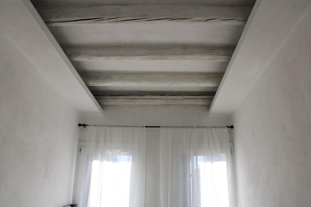Apartment With Terrace In Chioggia'S Main Square Екстер'єр фото