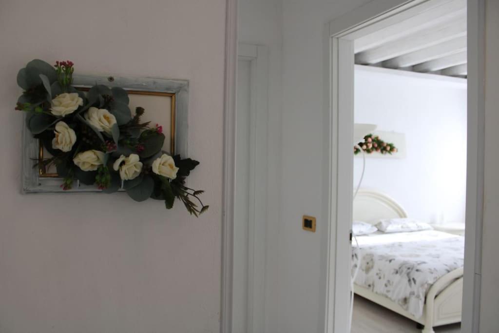 Apartment With Terrace In Chioggia'S Main Square Екстер'єр фото